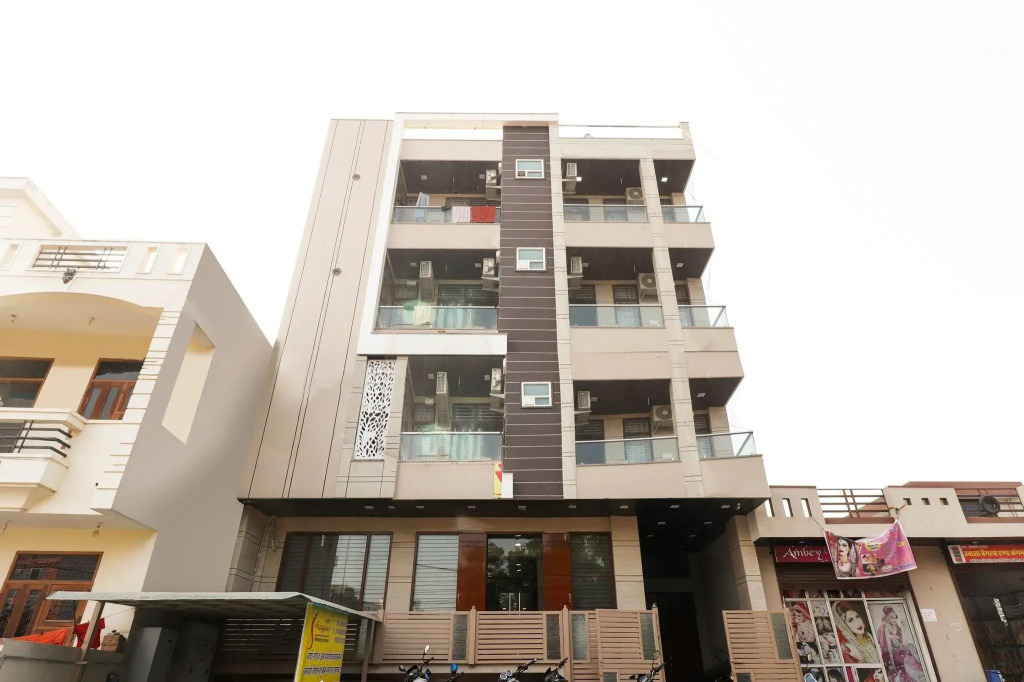OYO 65866 Shagun Home