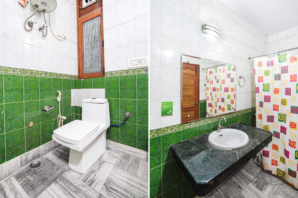 FabHotel Ivy Inn - Nr ISKCON Temple Noida Sec 35