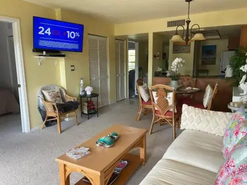 Park Shore Resort by Mike Z Rentals