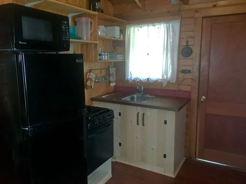 Cannibal Cabins