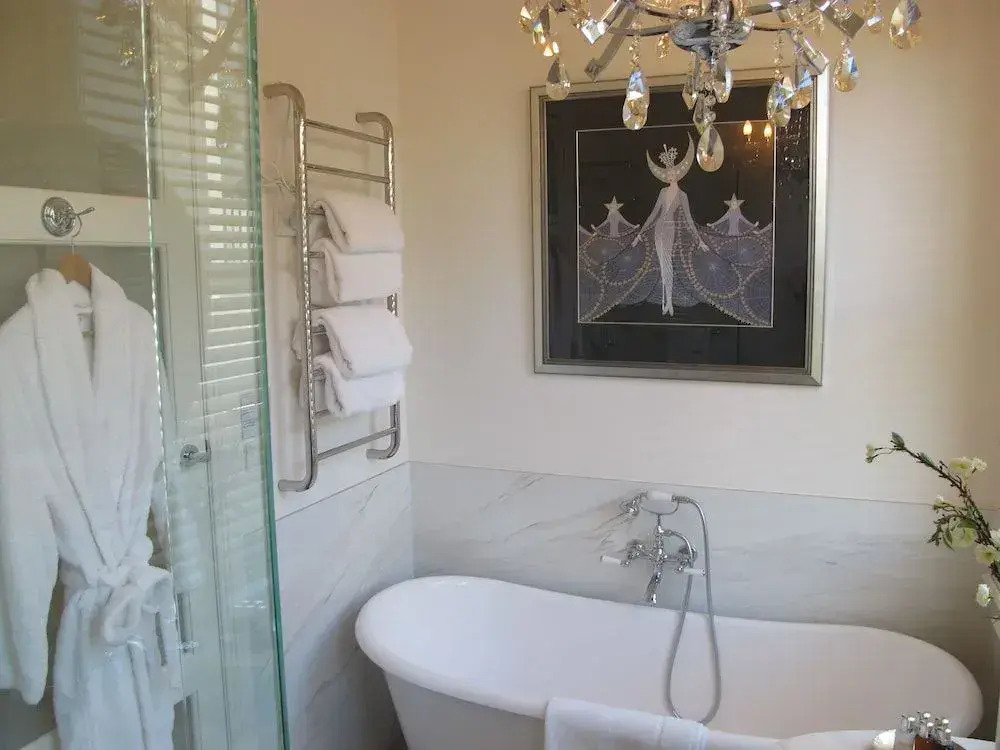 Andre's Mews Luxury Serviced Apartments