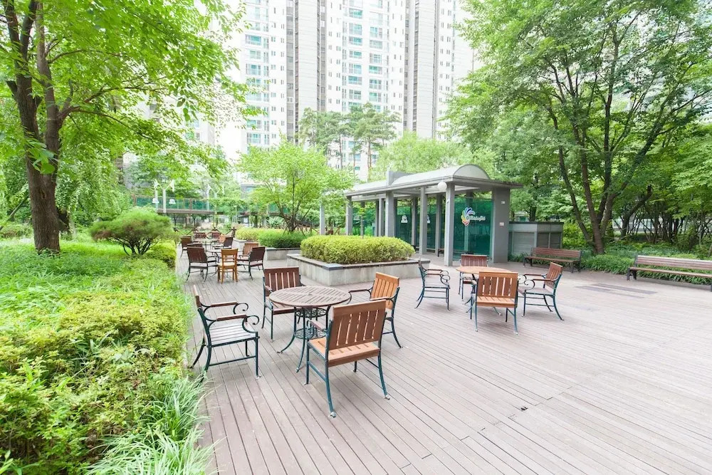 Ricenz Condominium Tower Seoul