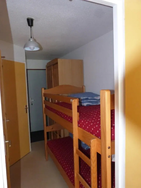 Thymel N°8 : 2 Pièces Cabine 4 Personnes / 2 Rooms Cabin 4 People