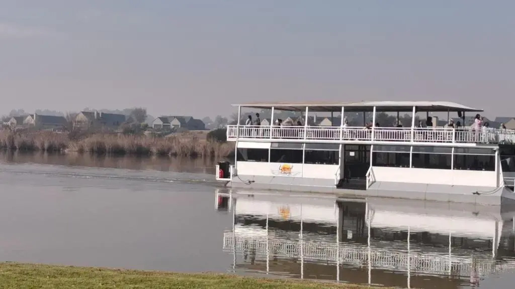 NNS Vaal River Luxury 3 Bedrooms Apartment