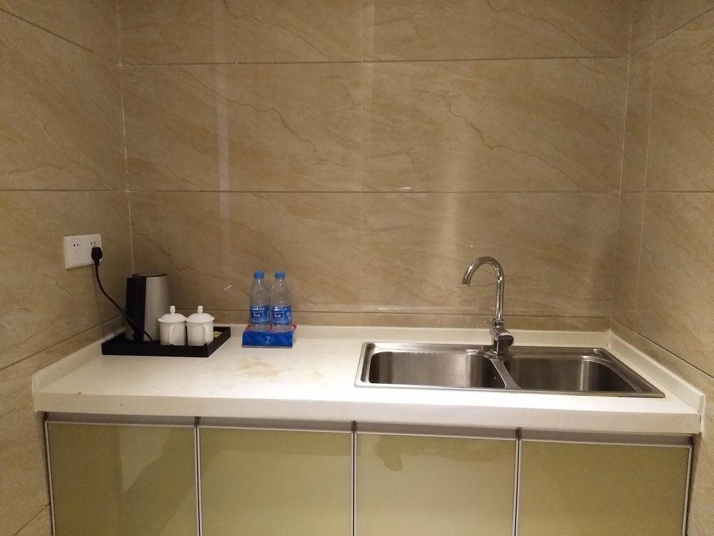 Wuhan Chaoman Hotel Optic Valley