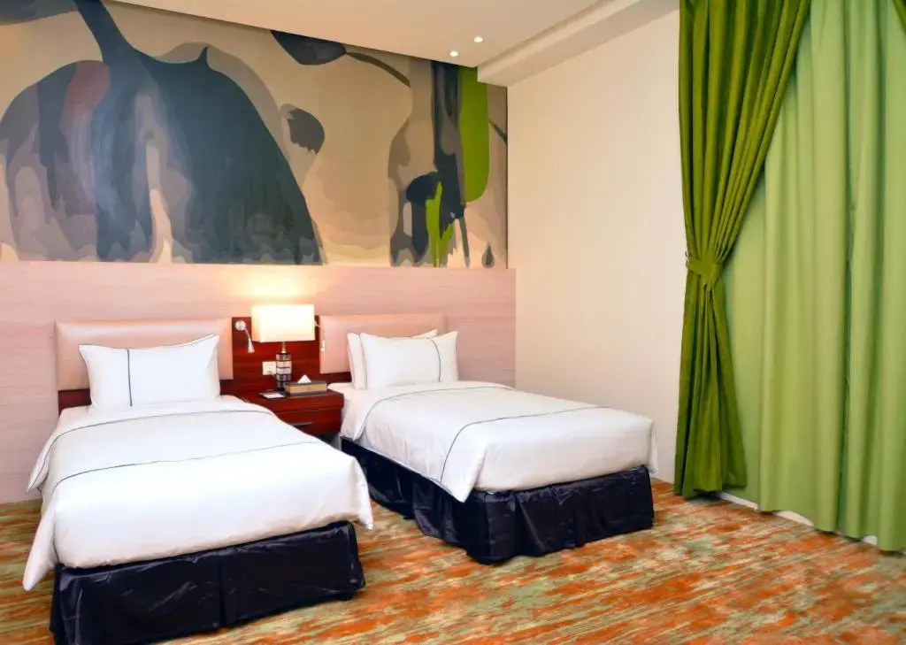 Thwary Hotel Suites