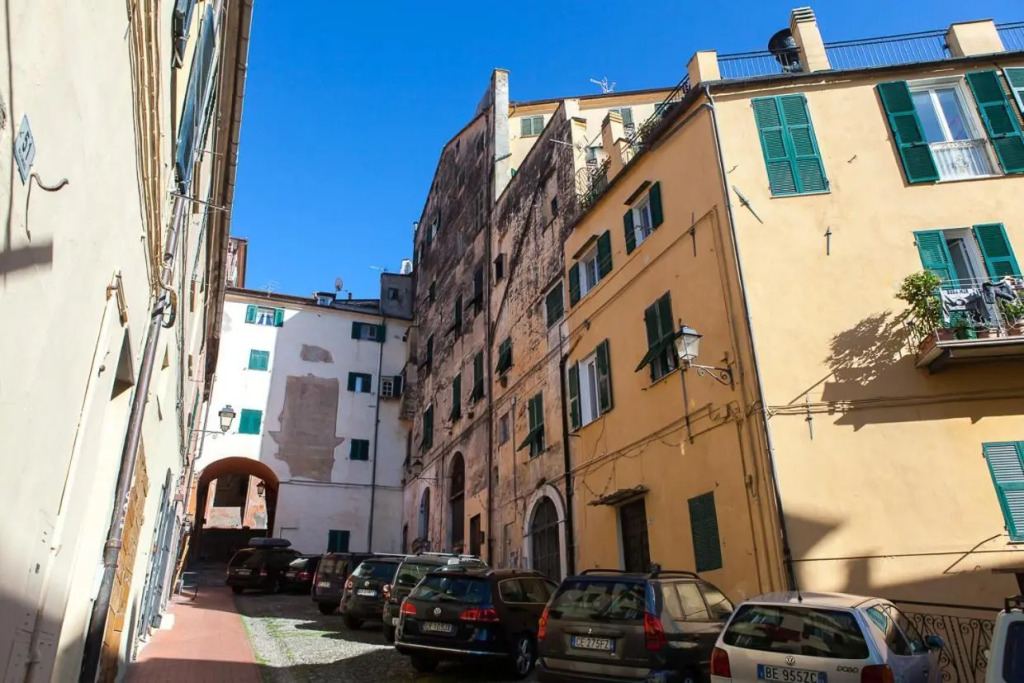 Casa Carducci - Spacious historical home close to the beach