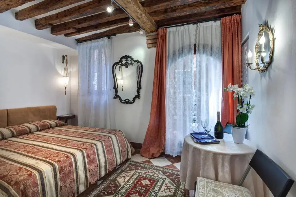 Nice Venice Apartments in San Marco