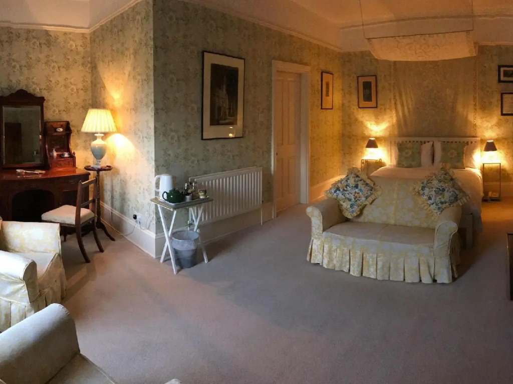 Marlagh Lodge
