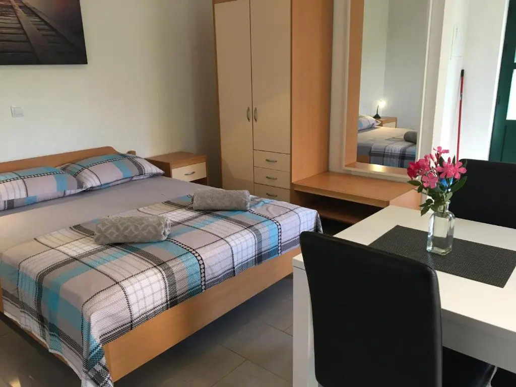 Paradise Apartments - Robinson getaway