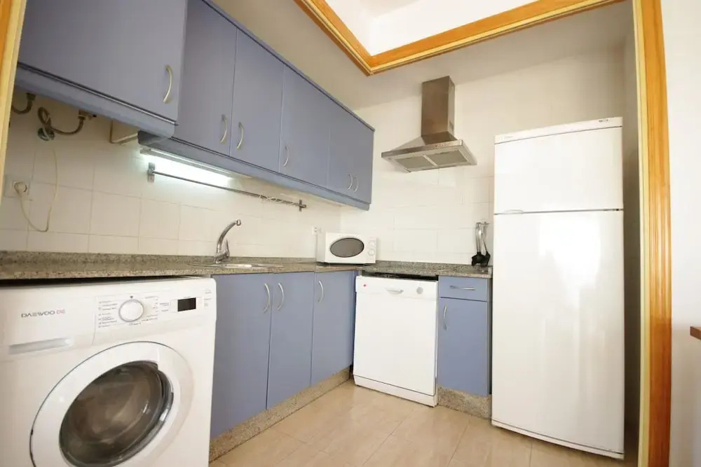 112 Lances blue I