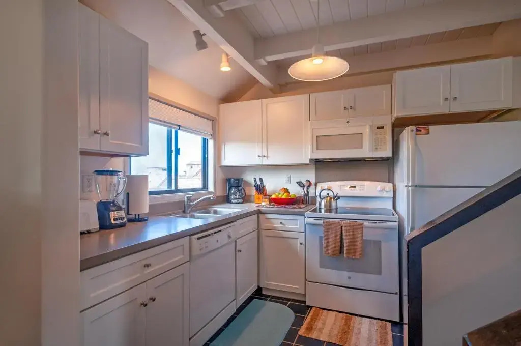Sealodge E6