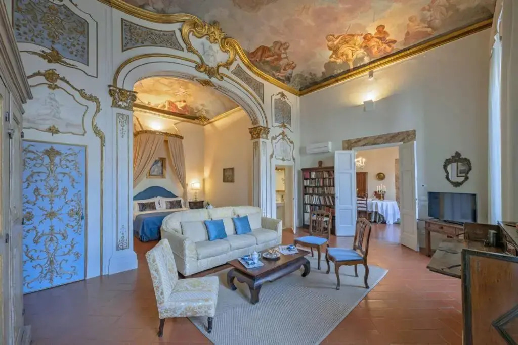 Palazzo Aldobrandini - Prestigious Historic Residence