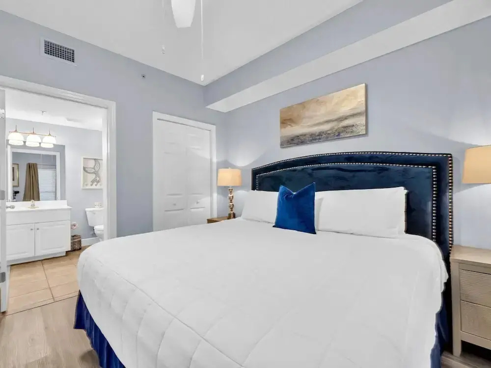 Majestic Beach Towers 1-1205
