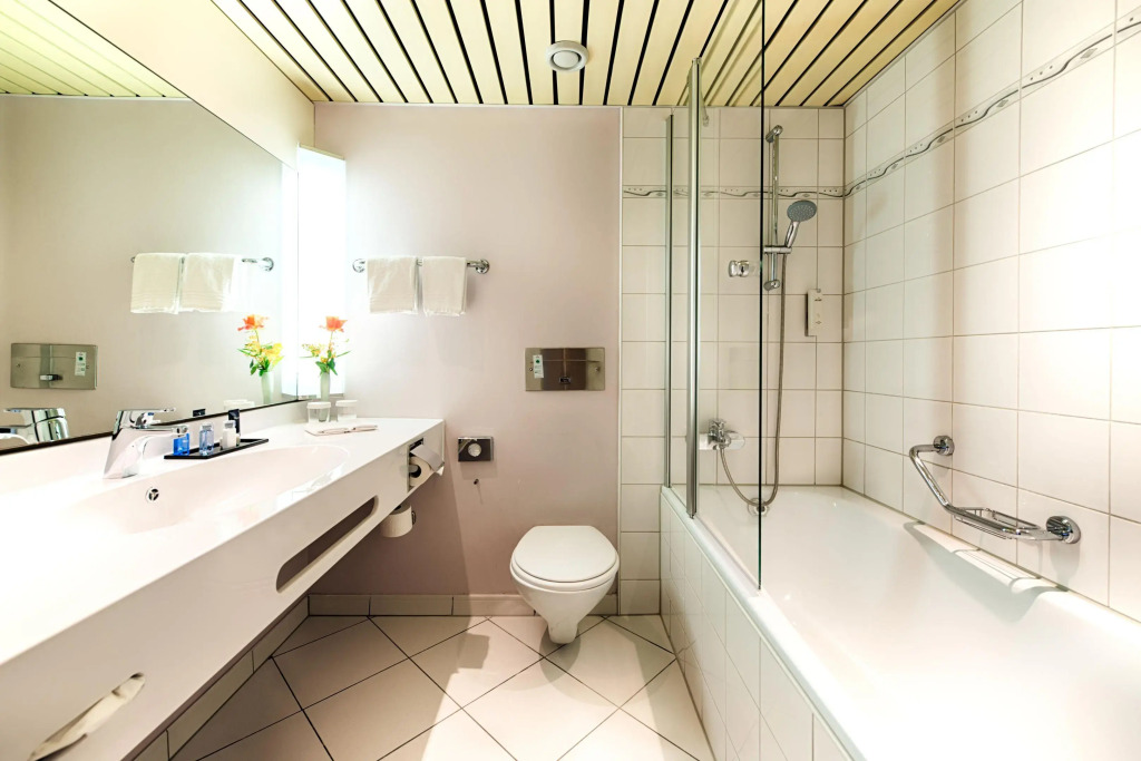 Отель The Q - Quadro City Hotel