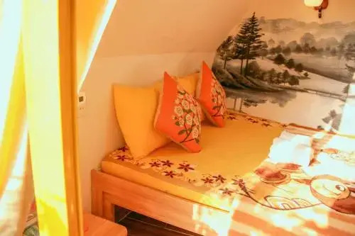 Vuon Tung Homestay (Pine Garden)