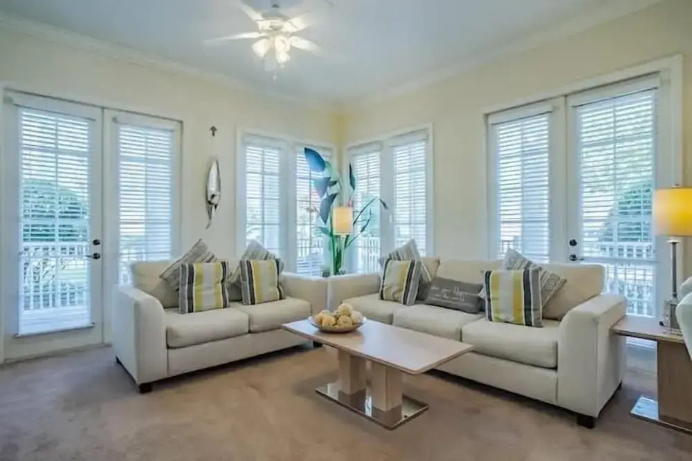 7521 MD - Reunion - Fantastic 3Bd Condo