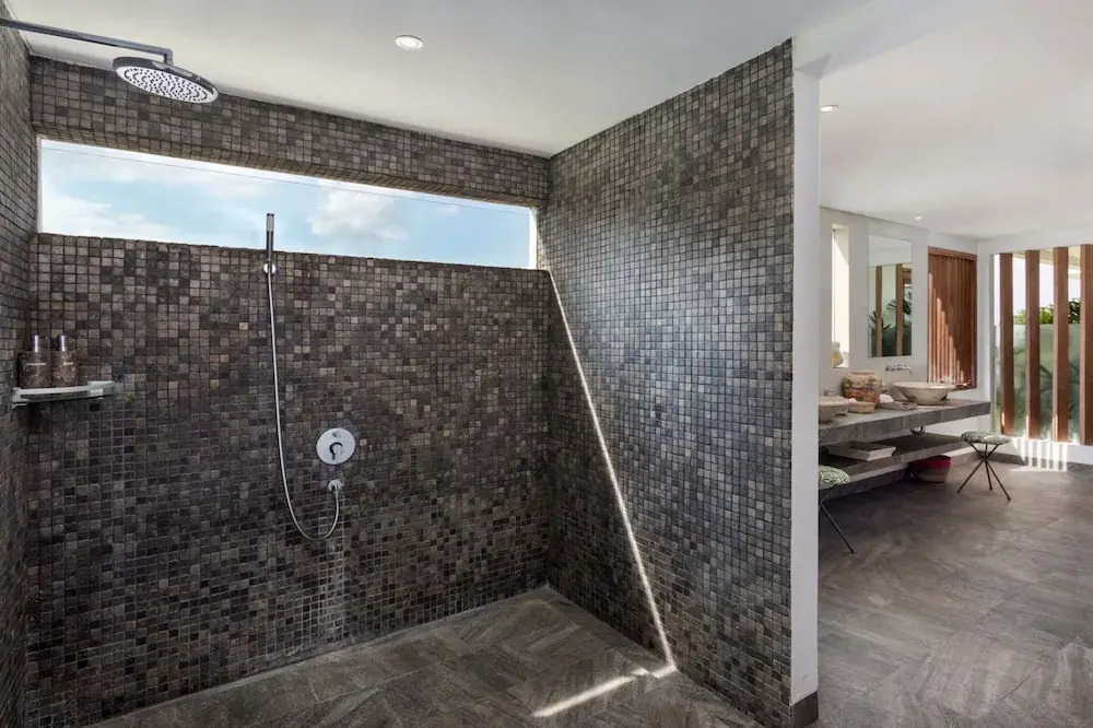 Bali Villa Near the Beach, 2056