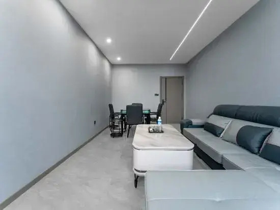 Tongchuang Ejia Chain Hotel (Gushi Xinhe Century City Store)