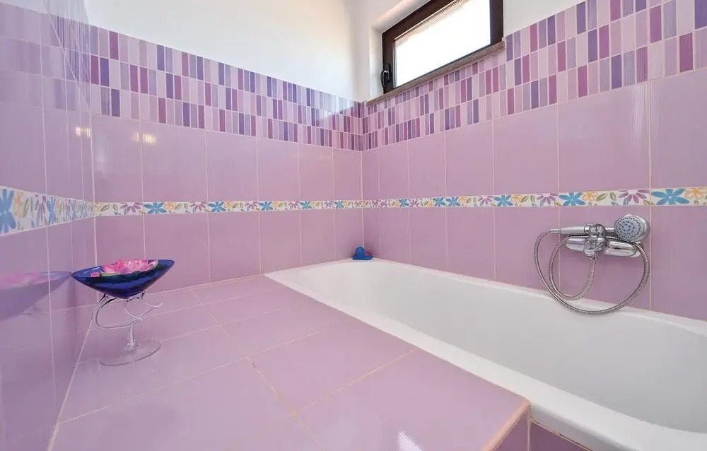 Beautiful Apartment in Zadar With 2 Bedrooms and Wifi
