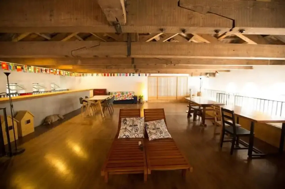 Joy Plus International Youth Hostel