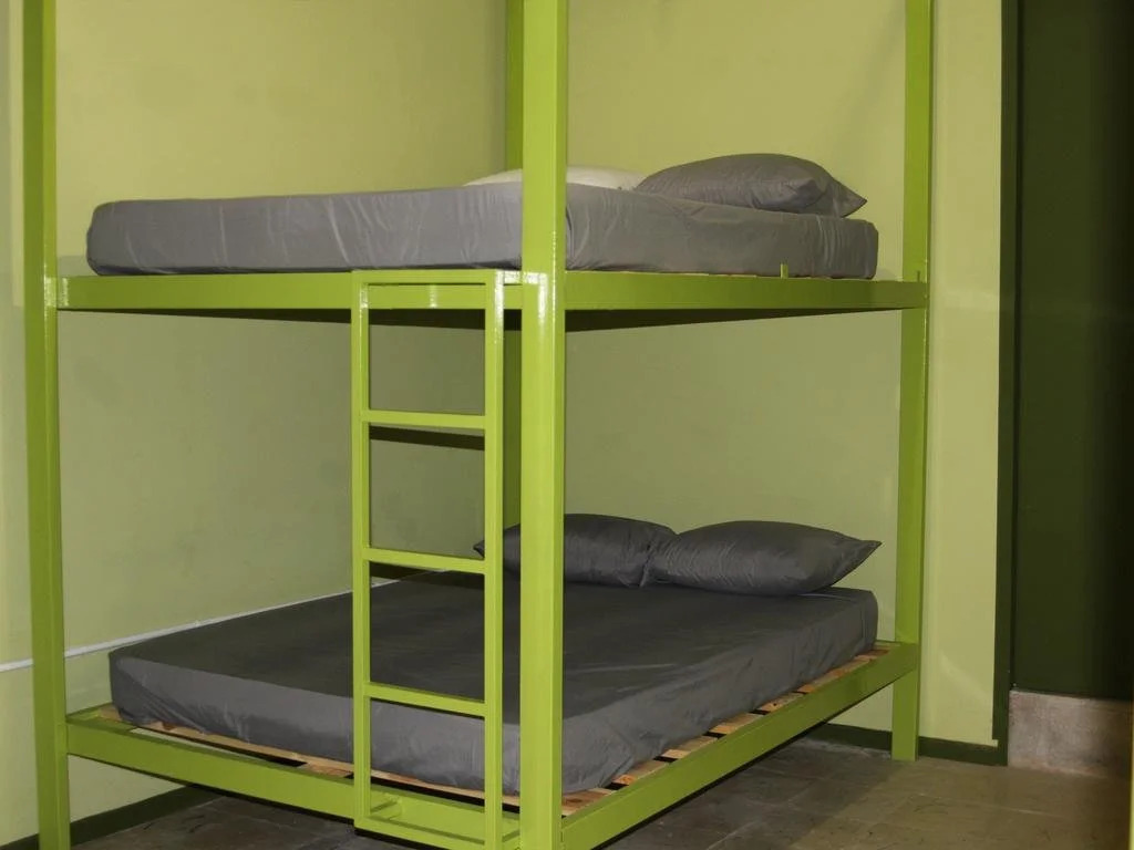 Guacamundo Beach Hostel