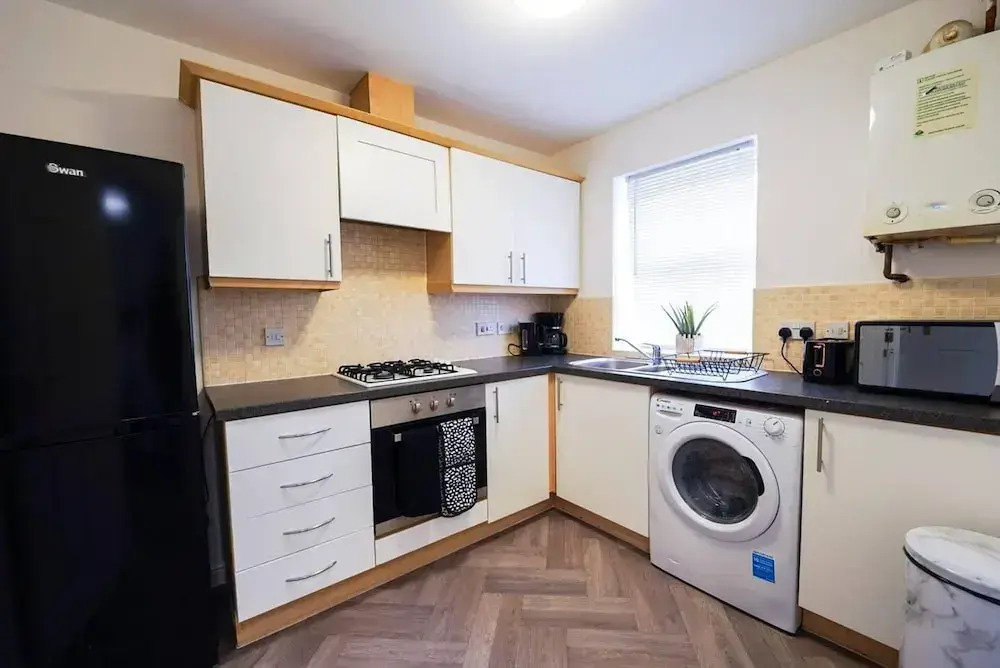Immaculate 4-bed House in Kings Norton