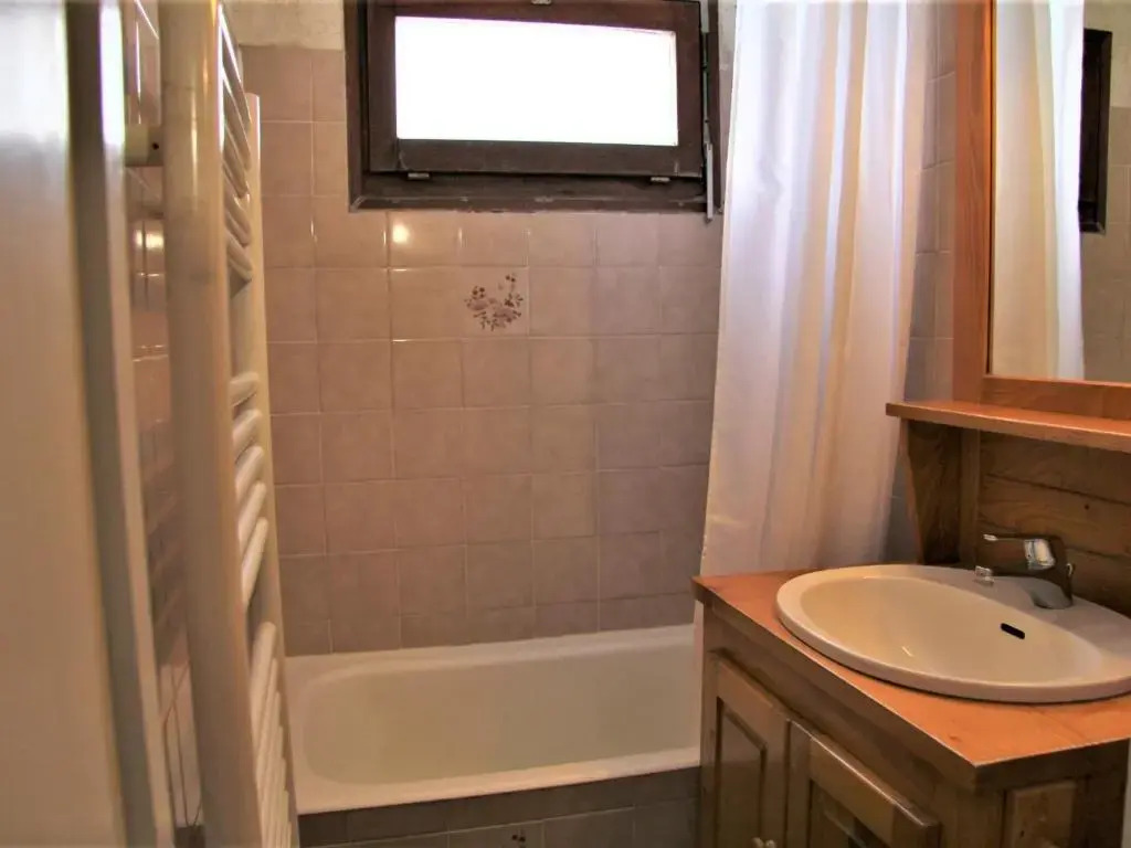 Appartement La Clusaz, 2 pièces, 6 personnes - FR-1-459-175