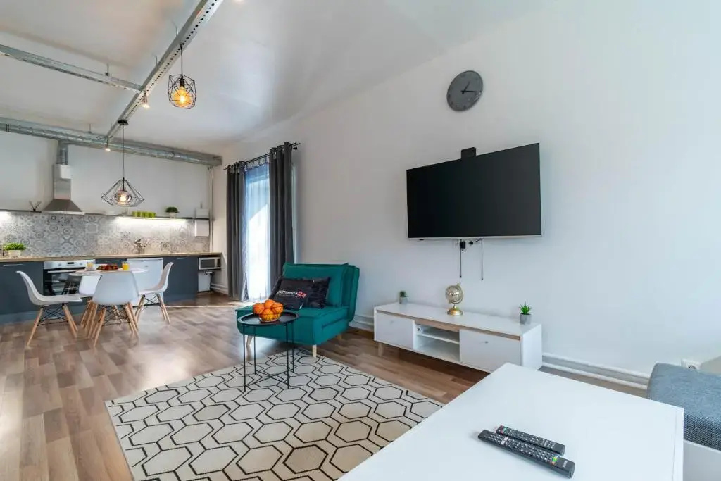 Apartments24 STUDIO53