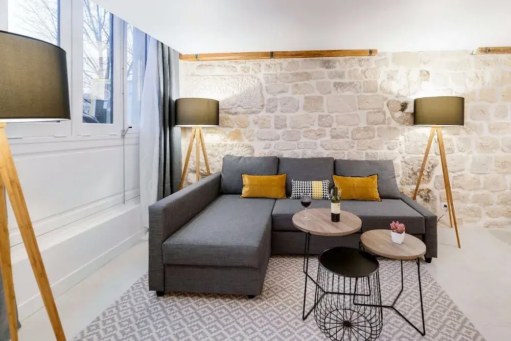 Spacious and Charming Flat on île de la Cité