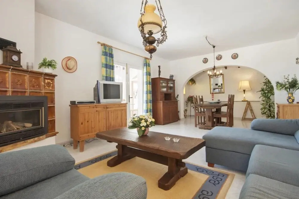 Villa - 3 Bedrooms with Pool, WiFi and Sea views - 106384