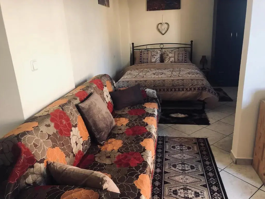 See and City Apartment