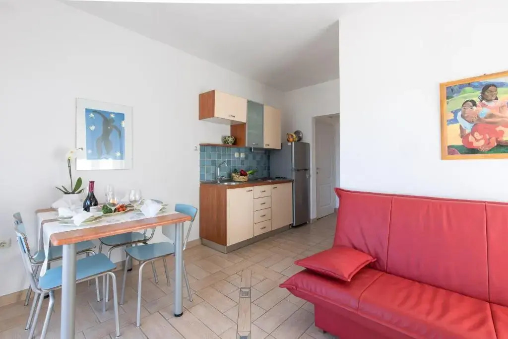 Apartments Ivona