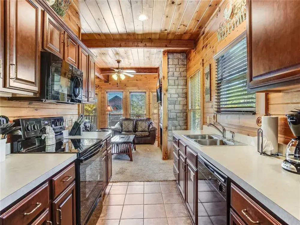 Heavens View - Two Bedroom Cabin