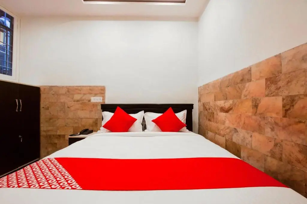 Super Hotel O MG Road Raniganj Formerly Holiday Hotel