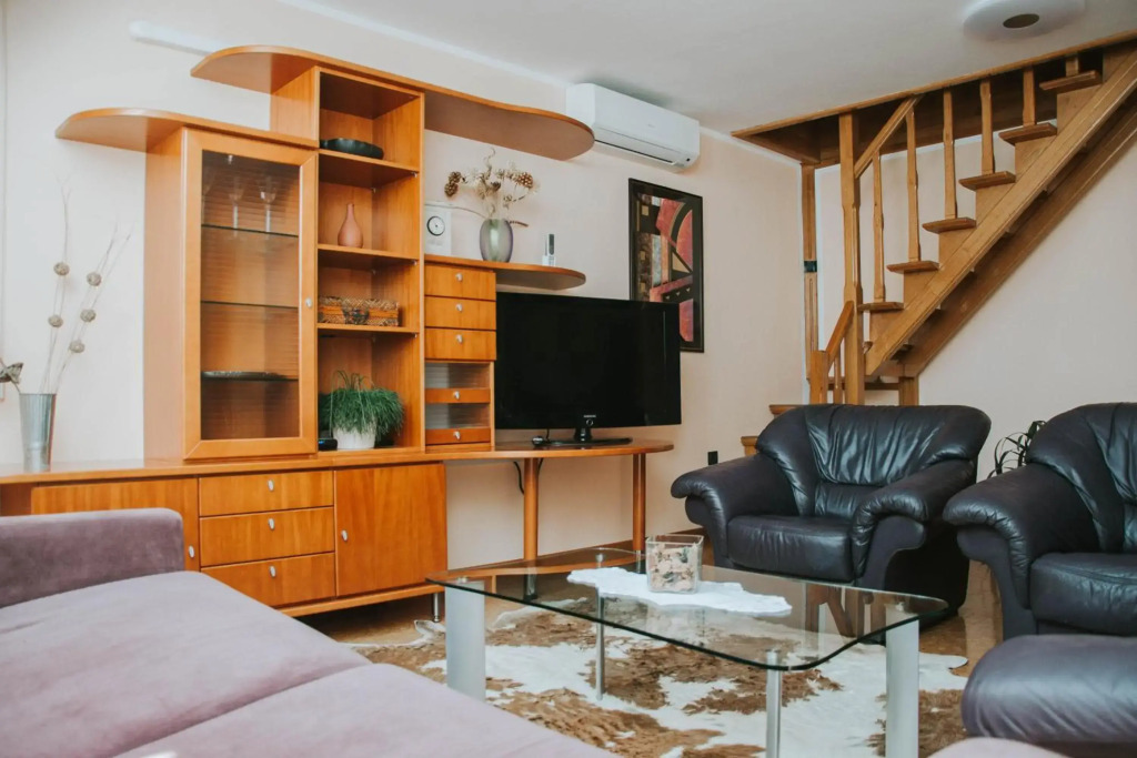 Apartment Bor