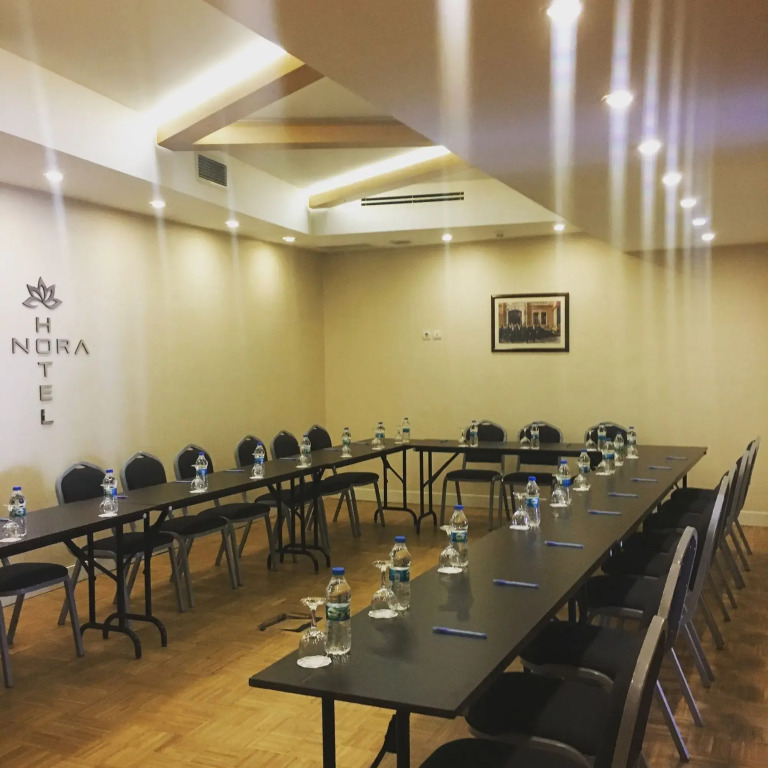 Grand Nora Hotel