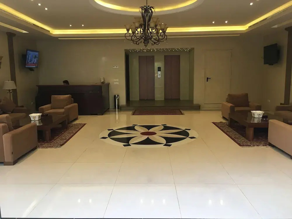 Bella Rosa Hotel
