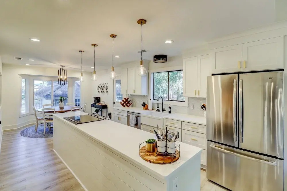 49 Governors - 3 Br Home