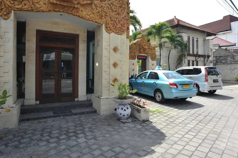 Airy Kuta Square Tegal Wangi 2 Bali