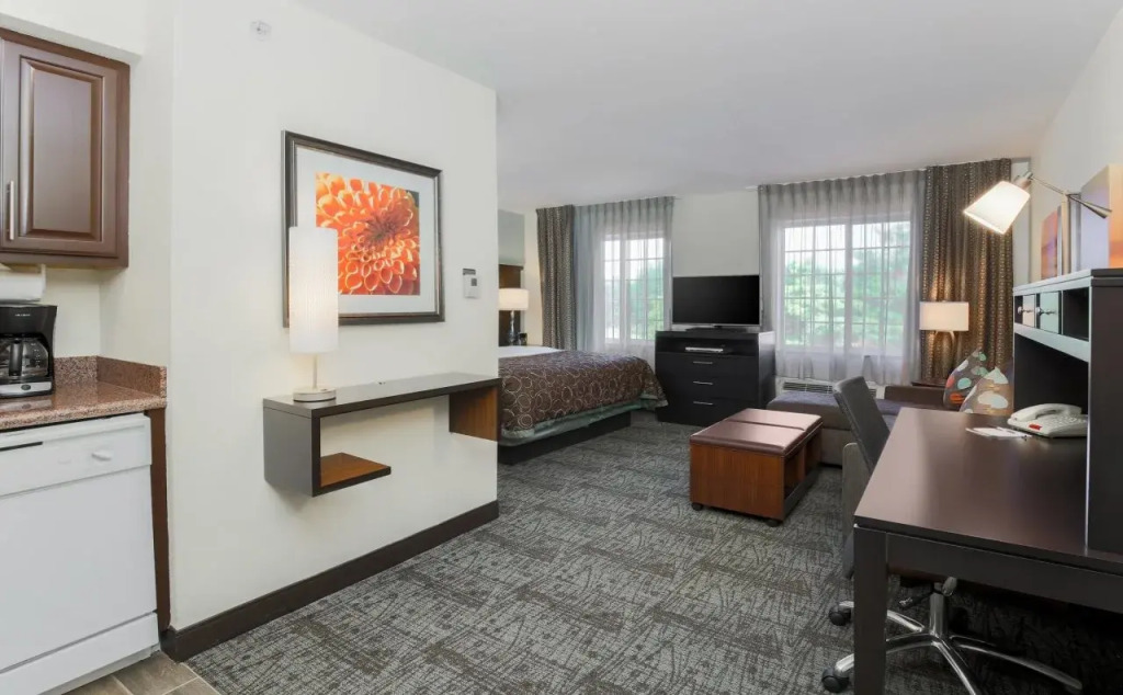 Staybridge Suites-Philadelphia/Mount Laurel by IHG