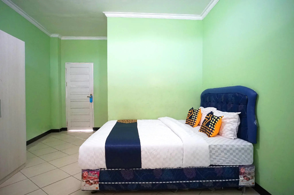 SPOT ON 2729 Marzan Syariah Guest House