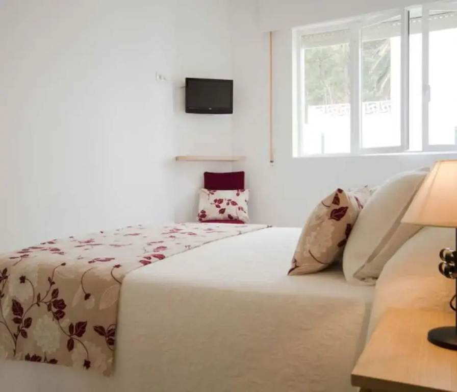 106402 - Apartment in Lariño