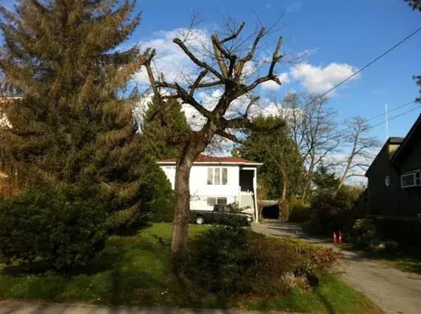 Vancouver Backpacker House - 10 min walk to Metrotown skytrain station