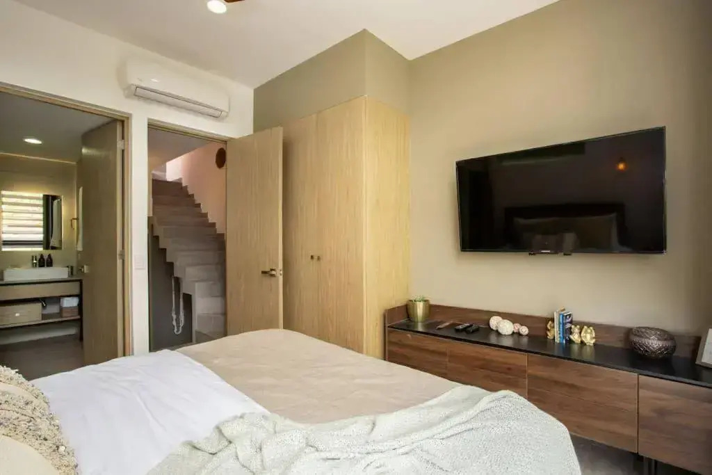 Skyline 2 NEW 2BR/2Bath Apt PRIVATE POOL/ROOFTOP