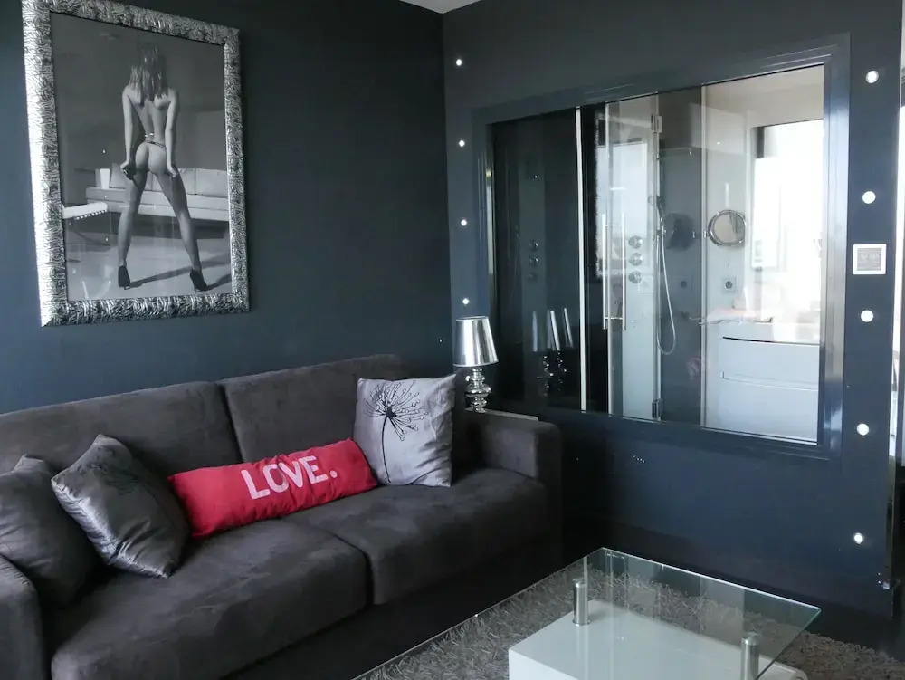 Studio VIP Héliopolis AB