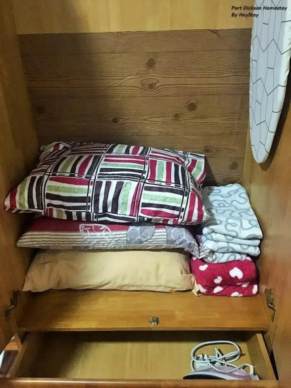 6-8pax Cozy Homestay @ Teluk Kemang Port Dickson