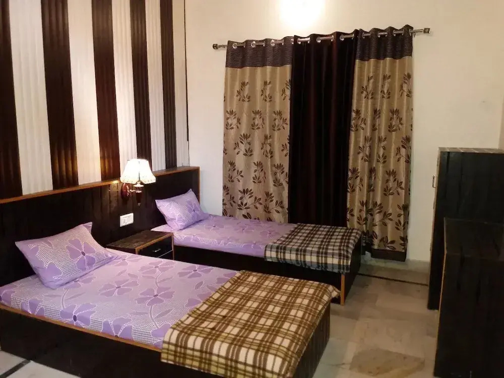 Sonu Guesthouse & Hostel, Rishikesh