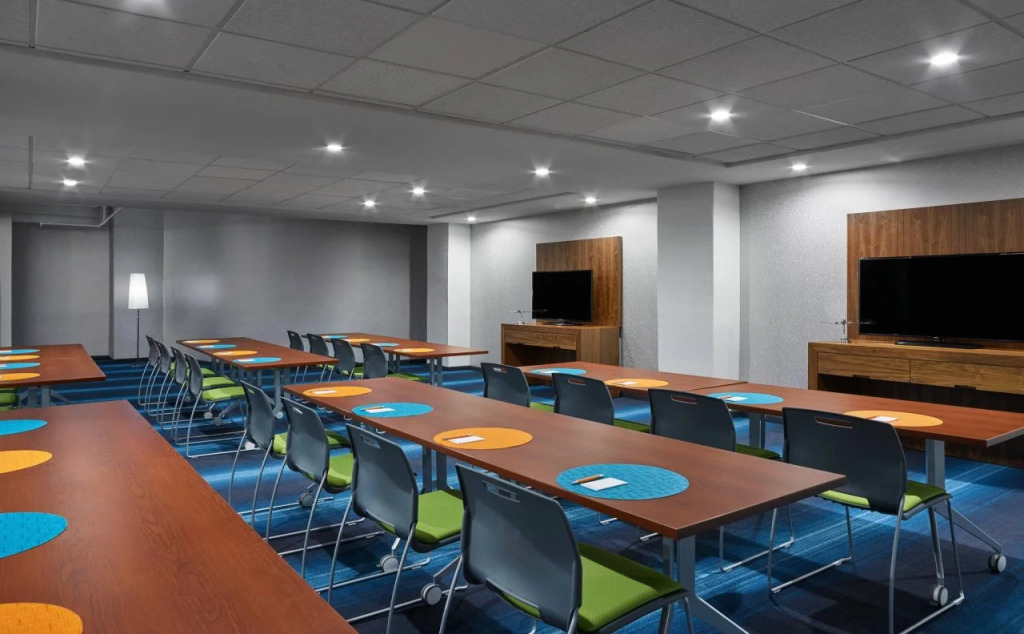 Aloft by Marriott Houston Downtown