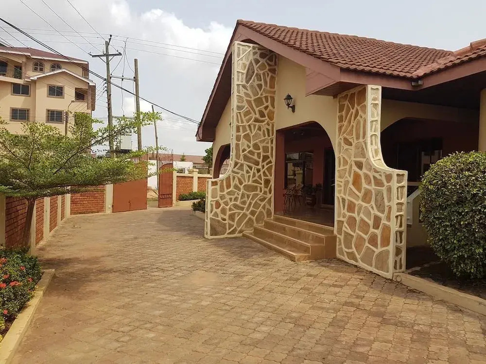 Benconi Lodge